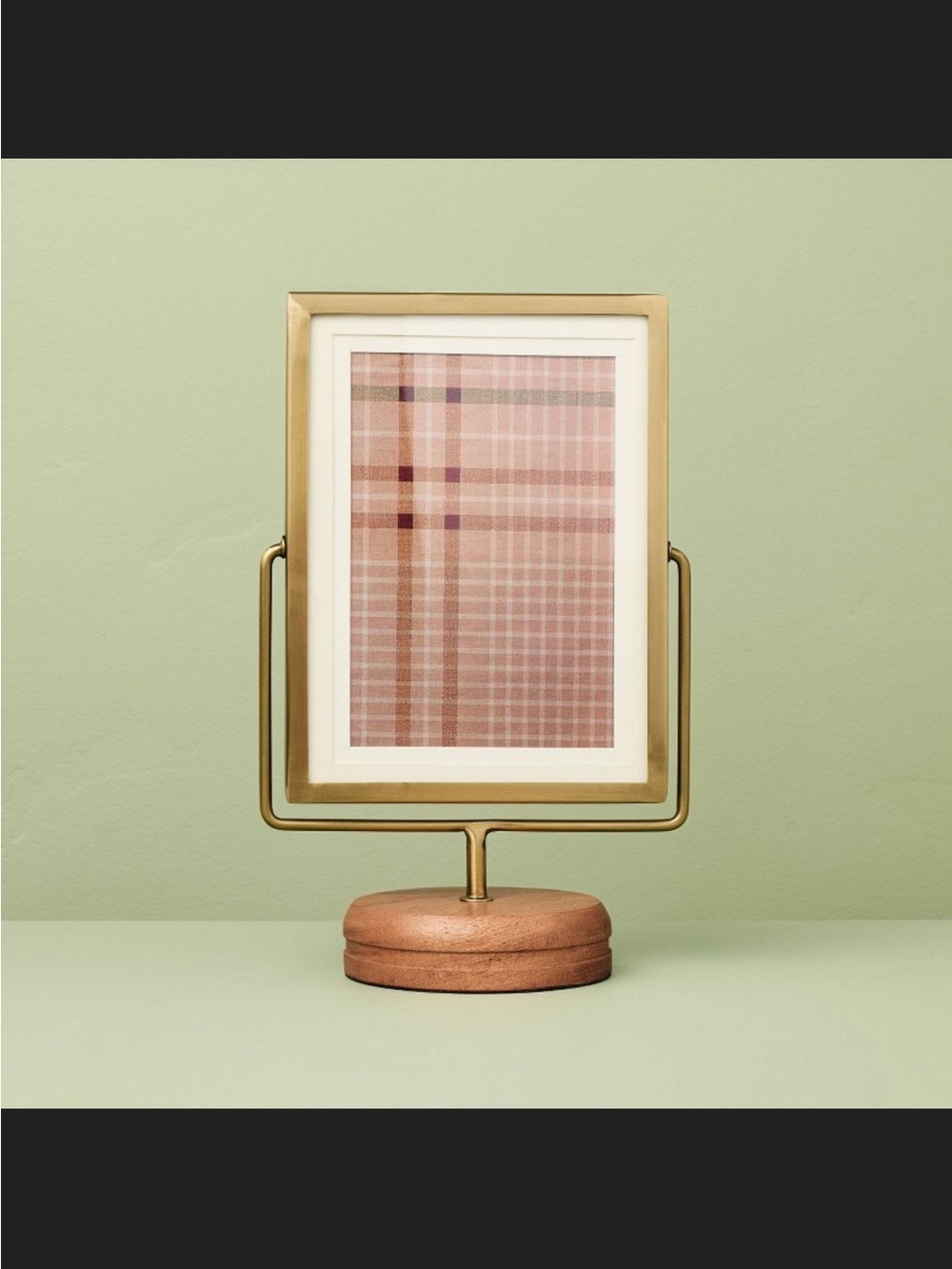 4x6 Brass Frame on Wooden Pedestal Hearth and Hand with Magnolia